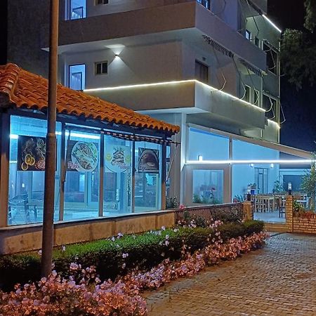 Hotel Lepenica Radhimë Exteriér fotografie